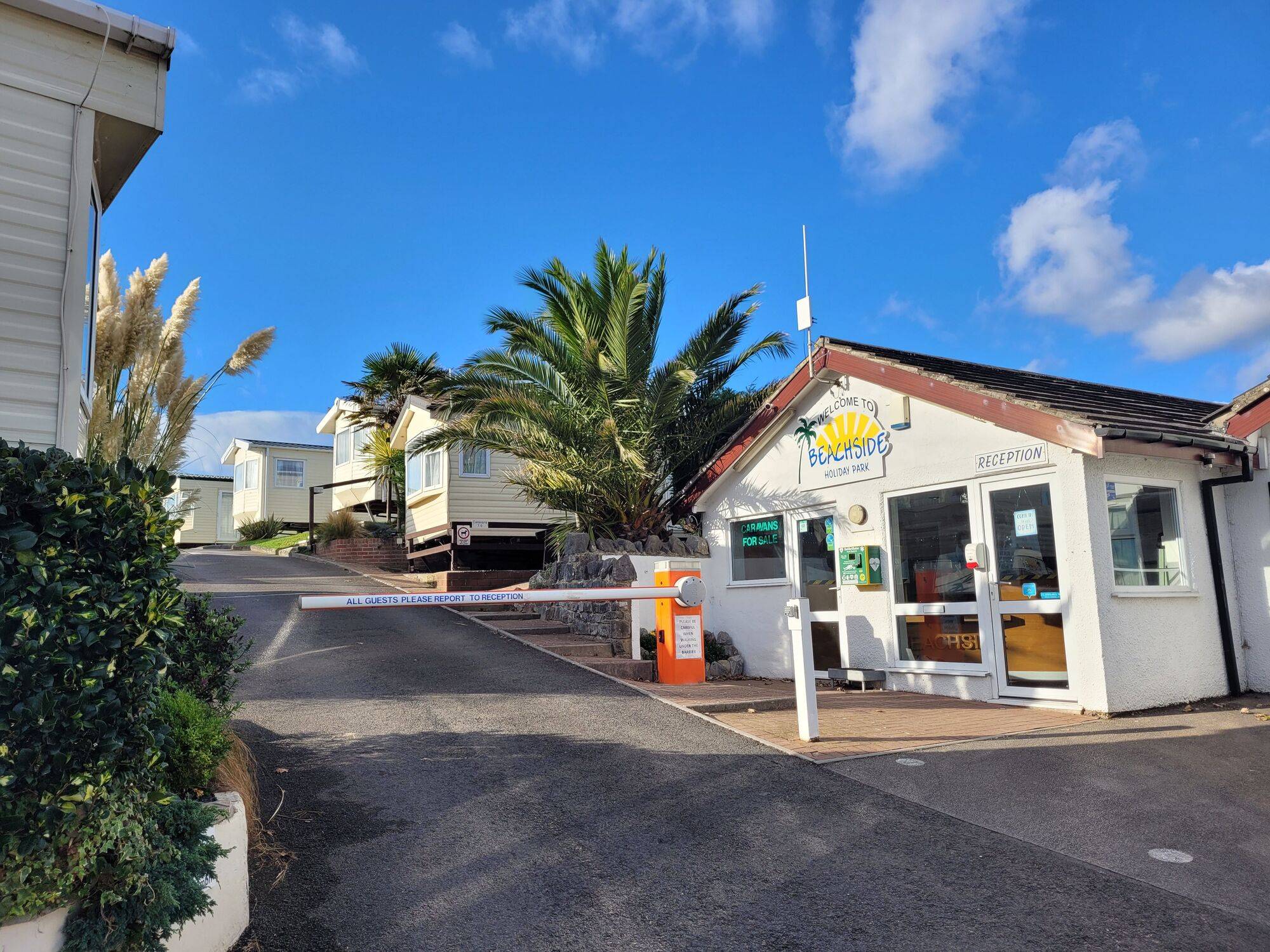 Beachside_1_3e8aa9c6ac.jpg