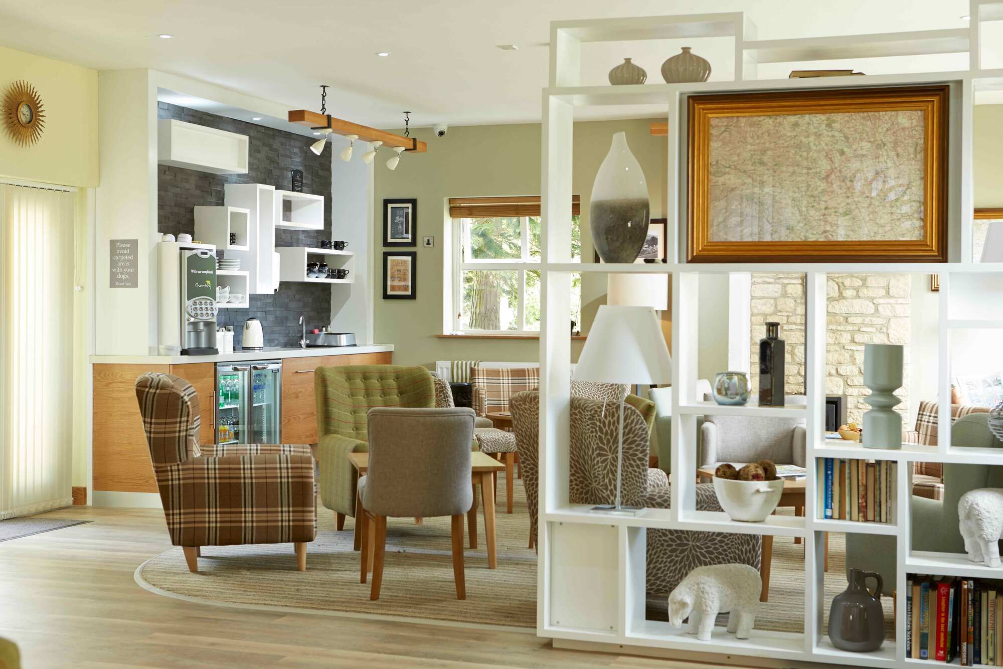 Chantry_Facilities_Owner_s_Lounge_03_74e054d418.jpg