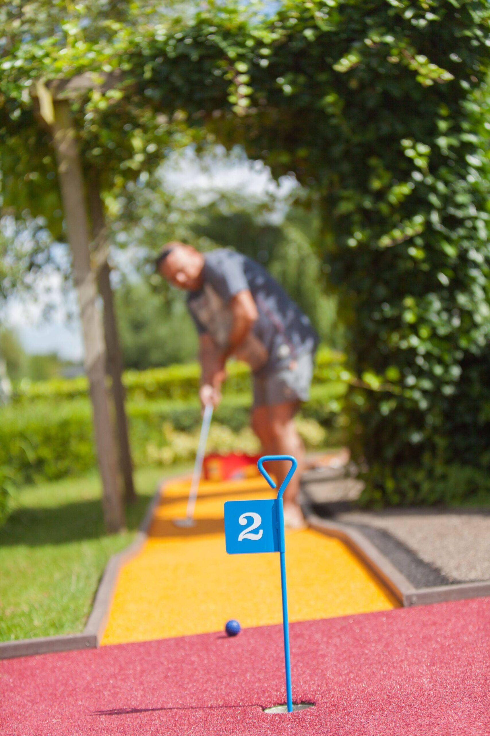 Cosgrove_Park_Mini_Golf_1a0f28b0bc.jpg
