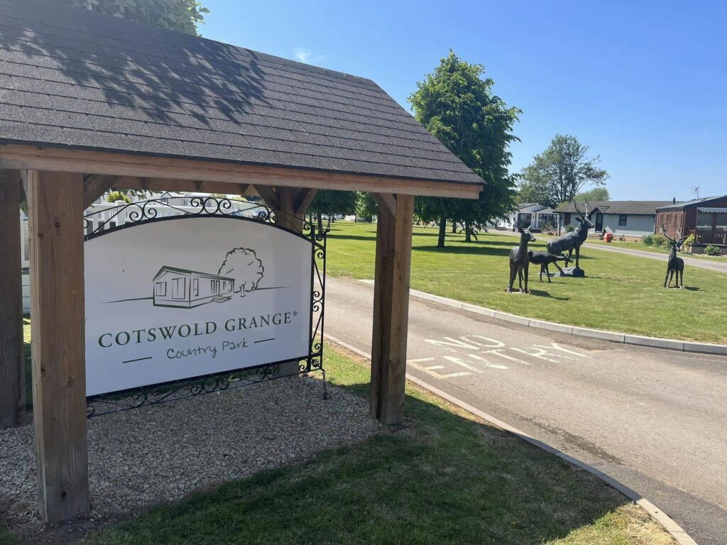 Luxury living at Cotswold Grange Country Park