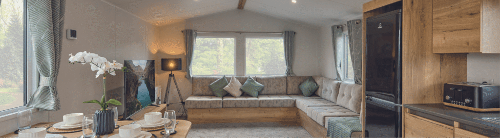 Explore the Ellerton