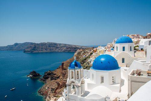 Greece_Santorini_3831b000a0-3.jpg
