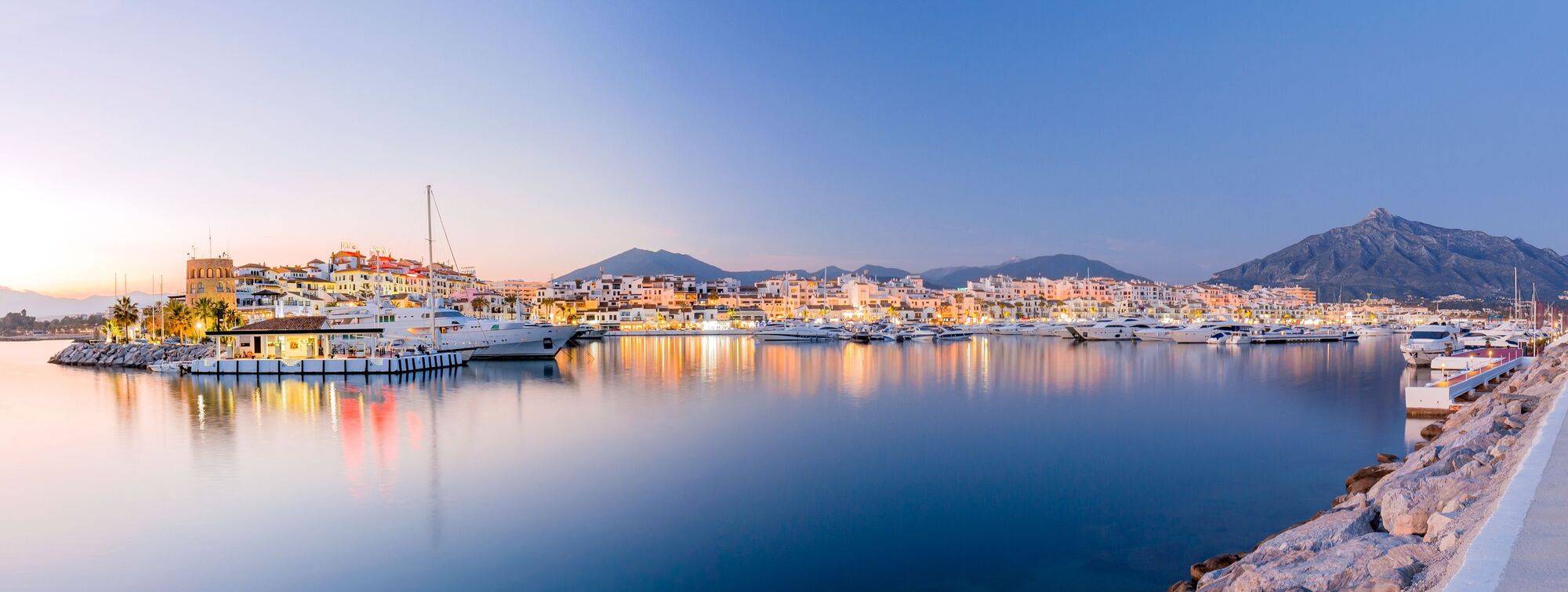 Marbella_harbour_82448d67bf-1.jpg
