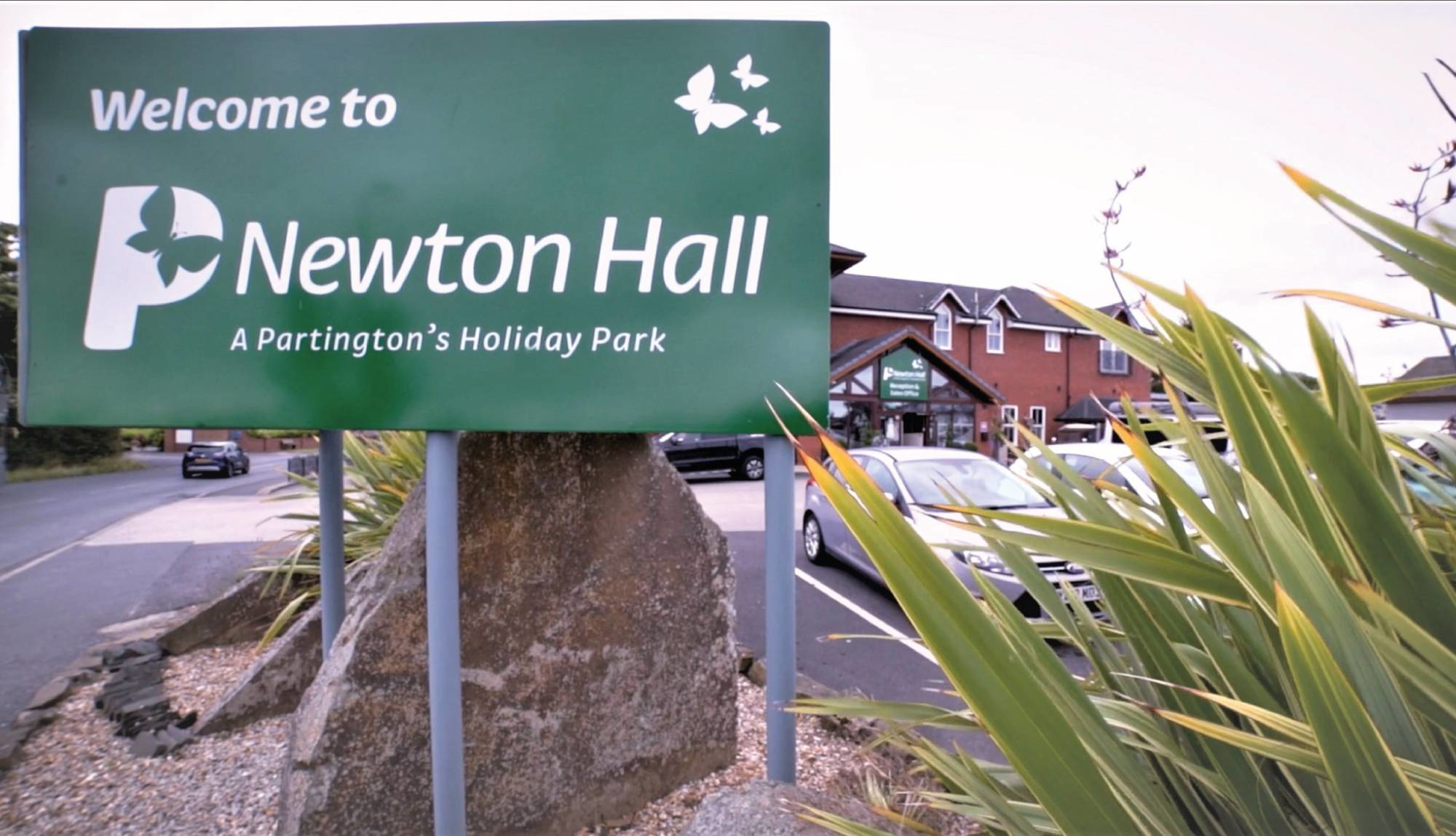 Newton_Hall_10_b29daeed64.png