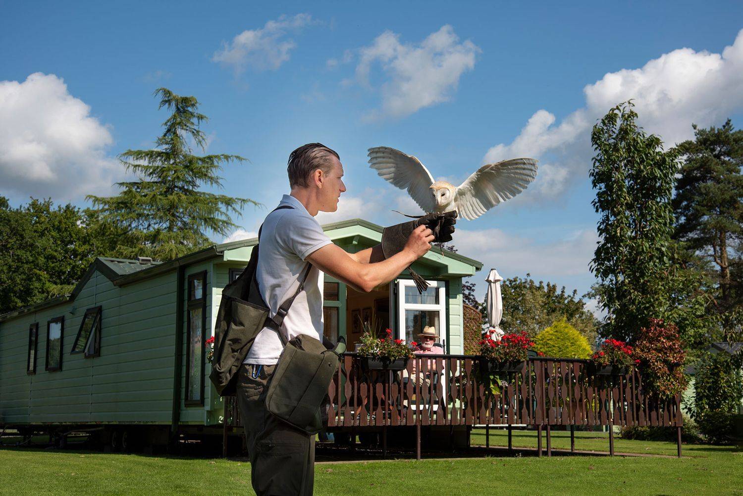 Pearl_Lake_Bird_189fd6aecf.jpg