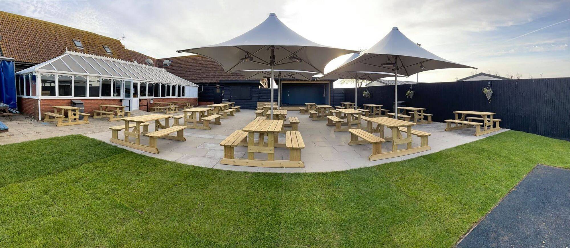 Waldegraves_Courtyard_9539d91842.jpg
