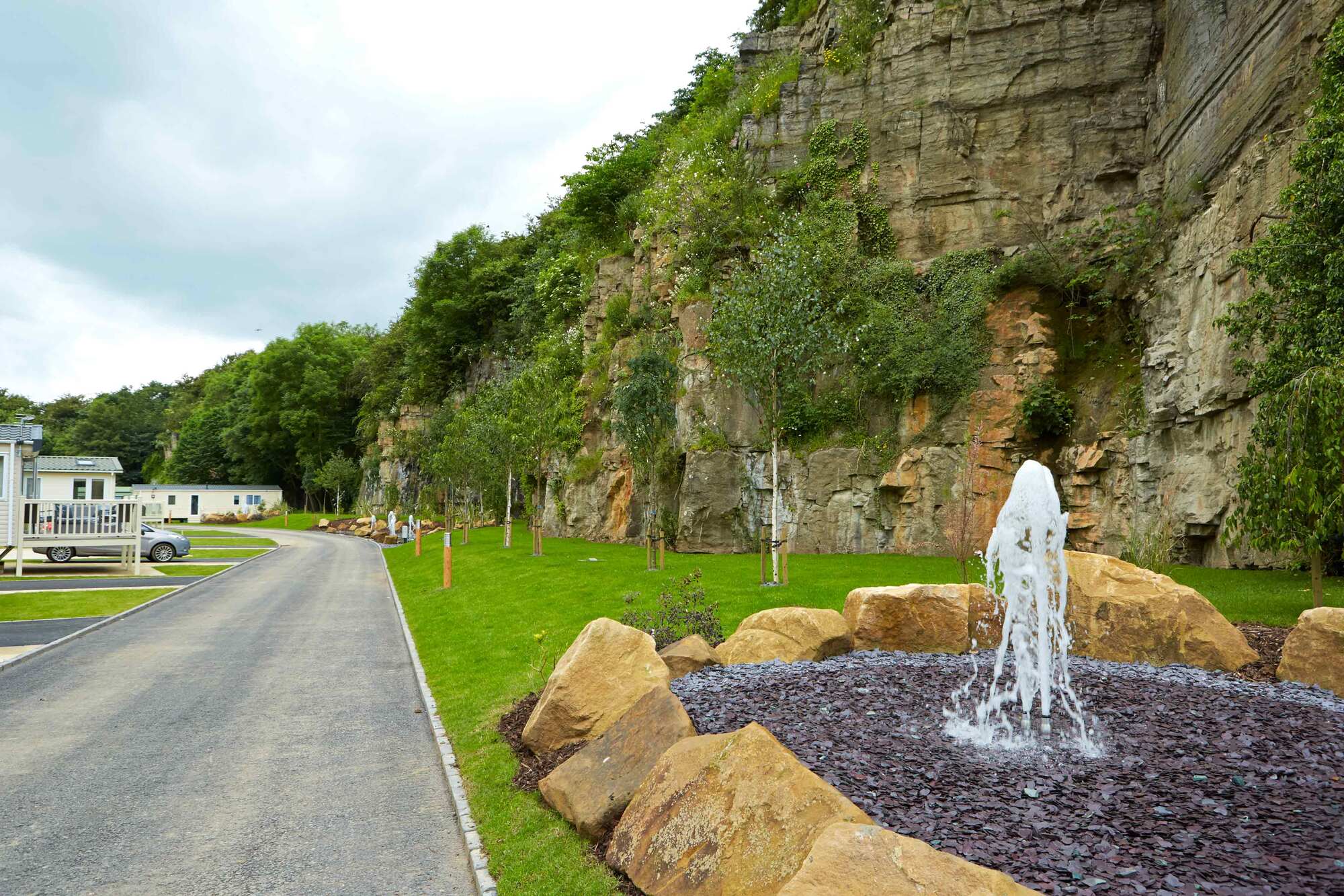 Yorkshire_Dales_Scenery_Fountain_03_b083dbd415.jpg
