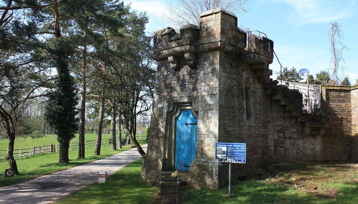 saltmarshe_castle_turret_image_new_571fcc1921.jpg