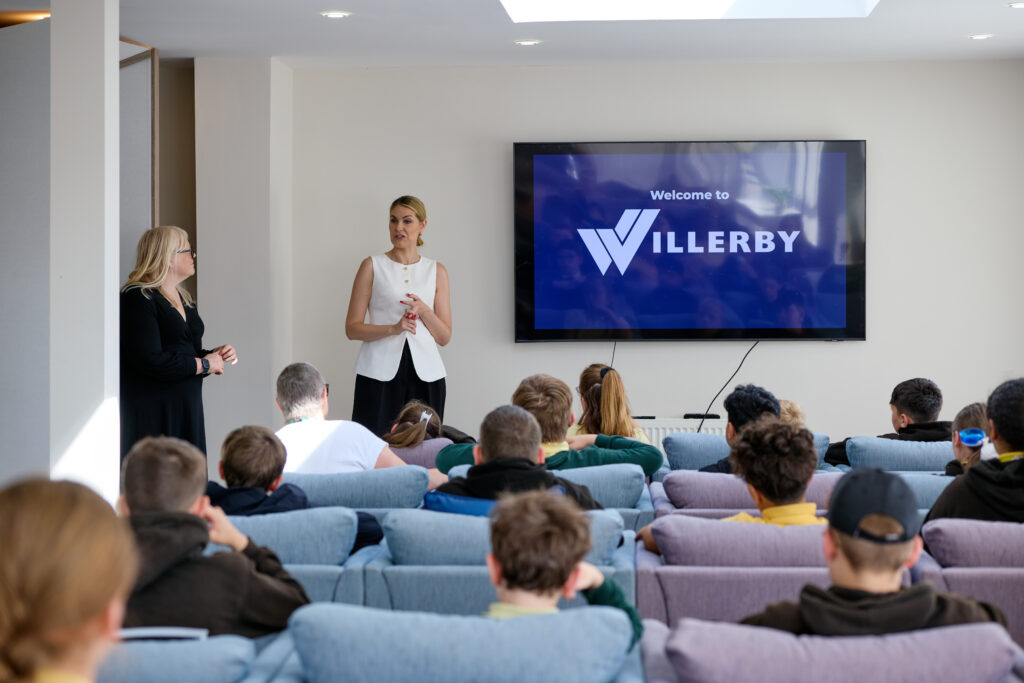 Hull youngsters gain insight into one of city’s biggest industries